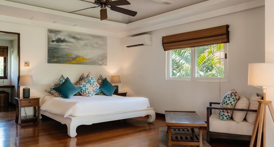 For sale 4 bedrooms villa in Ko Samui, Surat Thani