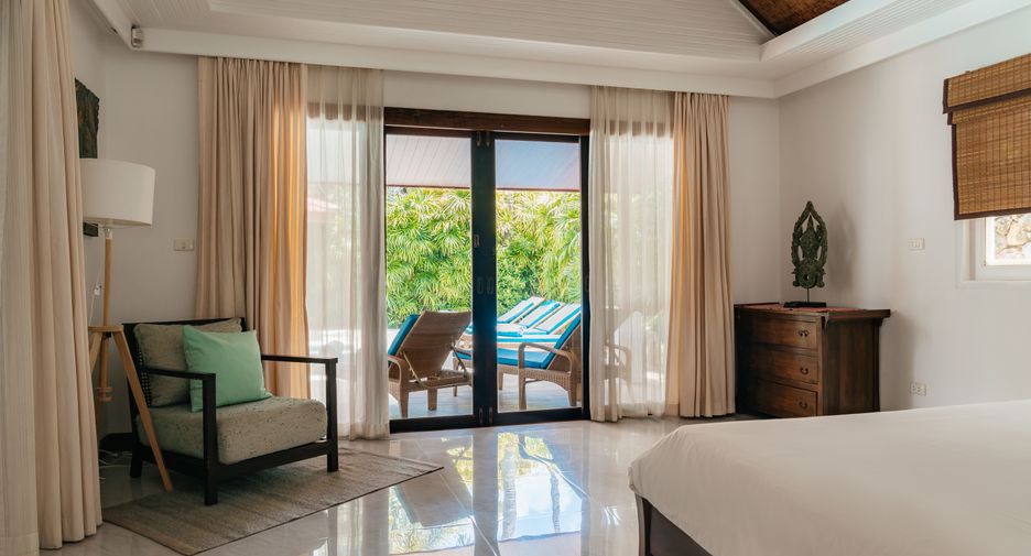 For sale 4 bedrooms villa in Ko Samui, Surat Thani