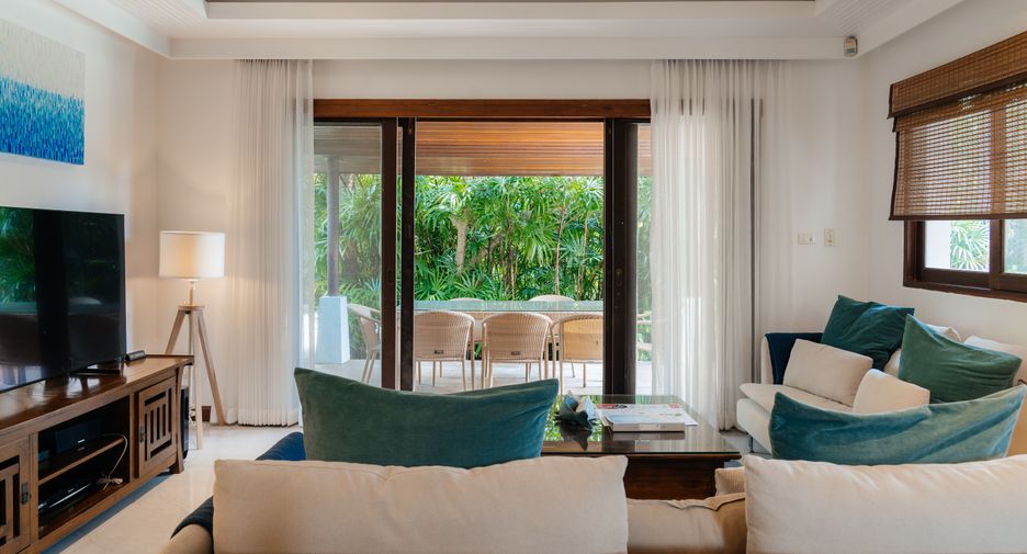 For sale 4 bedrooms villa in Ko Samui, Surat Thani