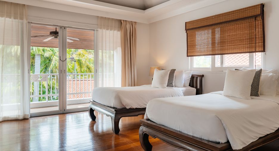 For sale 4 bedrooms villa in Ko Samui, Surat Thani