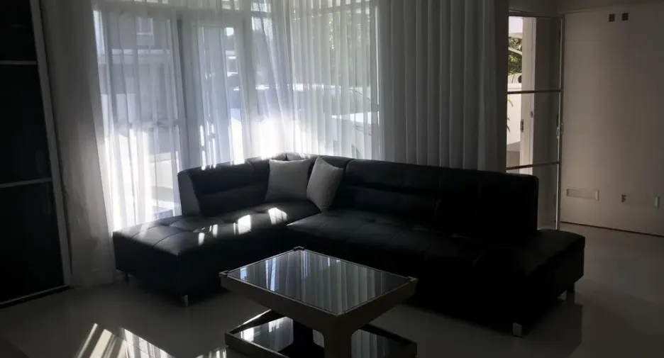 For sale 5 bedrooms house in Mueang Chiang Mai, Chiang Mai