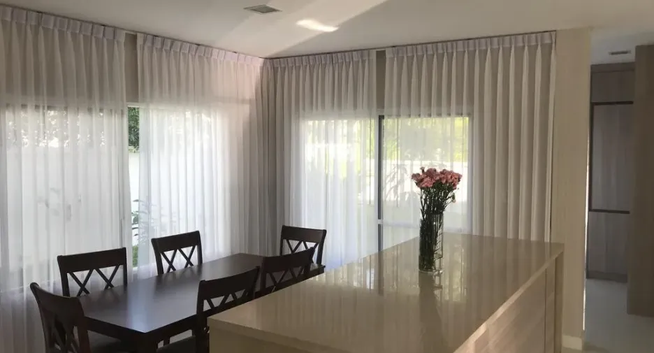 For sale 5 bedrooms house in Mueang Chiang Mai, Chiang Mai