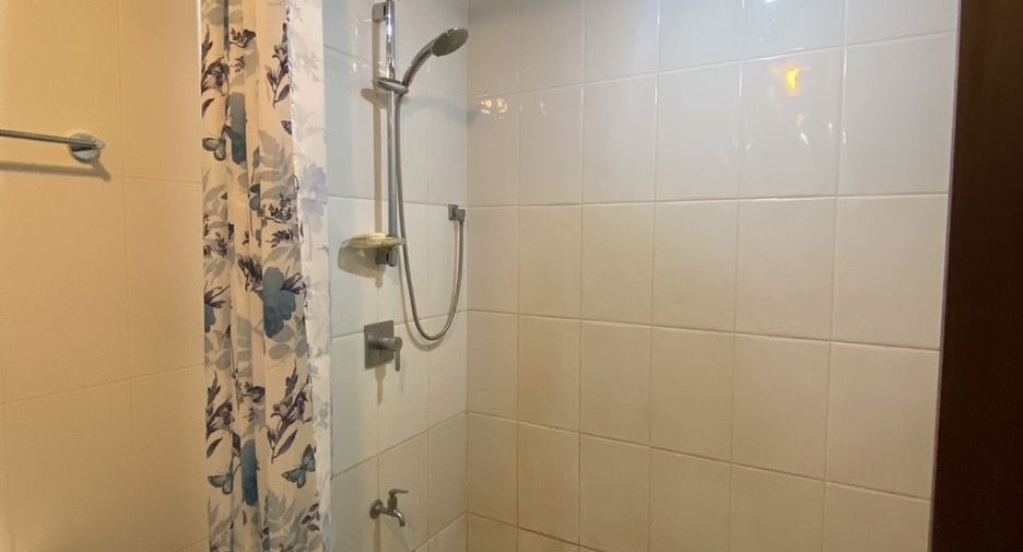 For sale 2 bedrooms condo in Mueang Chiang Mai, Chiang Mai