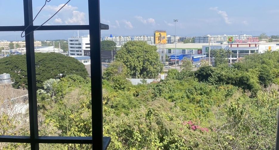 For sale 2 bedrooms condo in Mueang Chiang Mai, Chiang Mai