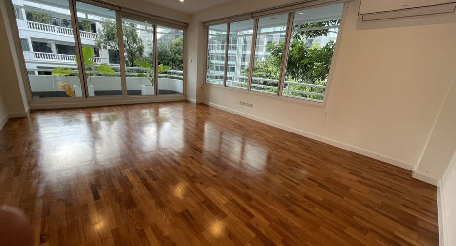 Apartment zur Miete mit 3 Zimmer in Watthana, Bangkok