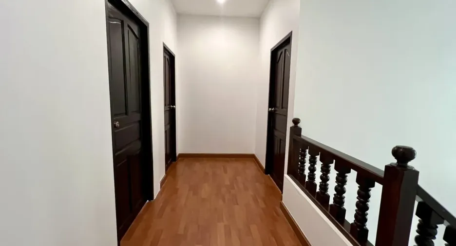 出售 和 出租 5 卧室 别墅 在 Mueang Chiang Mai, Chiang Mai