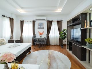 À vendre et à louer 5 chambres villa à Mueang Chiang Mai, Chiang Mai