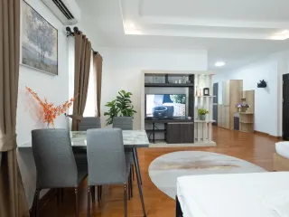 À vendre et à louer 5 chambres villa à Mueang Chiang Mai, Chiang Mai