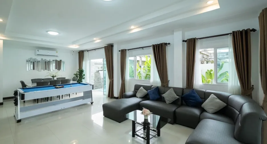 出售 和 出租 5 卧室 别墅 在 Mueang Chiang Mai, Chiang Mai