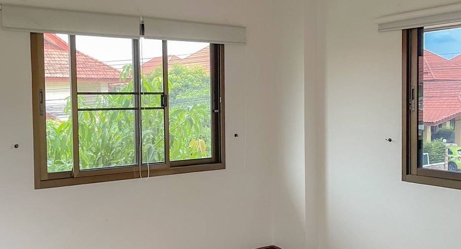 出售 4 卧室 独立屋 在 Hang Dong, Chiang Mai