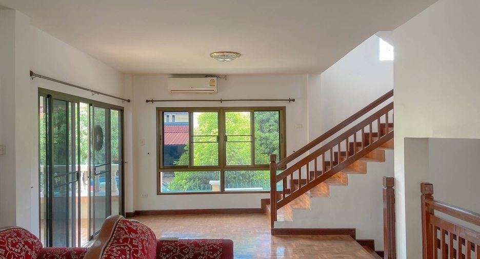 出售 4 卧室 独立屋 在 Hang Dong, Chiang Mai
