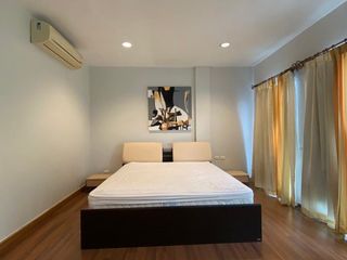 Reihenhaus zur Miete mit 3 Zimmer in Prawet, Bangkok