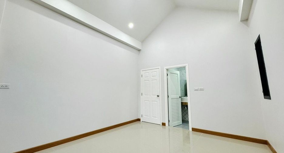 For sale 3 bedrooms house in Hang Dong, Chiang Mai