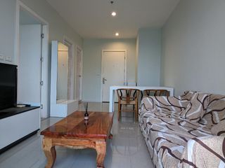 For rent 1 bed condo in Huai Khwang, Bangkok