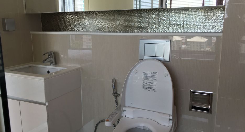 Condo en alquiler de 2 habitaciones en Watthana, Bangkok