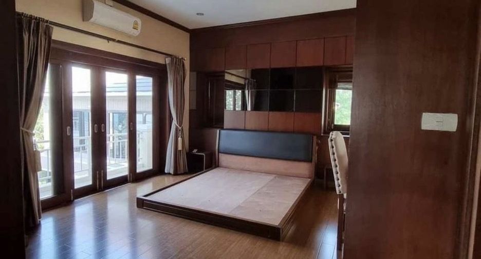 出售 3 卧室 独立屋 在 San Kamphaeng, Chiang Mai