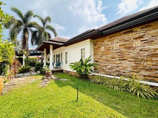 For sale and for rent 3 bedrooms villa in Mueang Phuket, Phuket