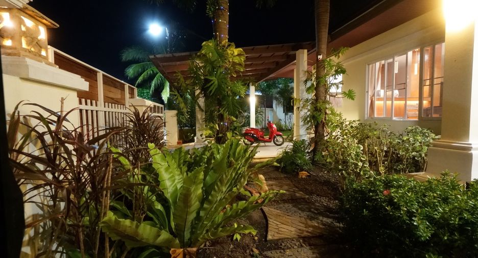 Villa en venta y en alquiler de 3 habitaciones en Mueang Phuket, Phuket