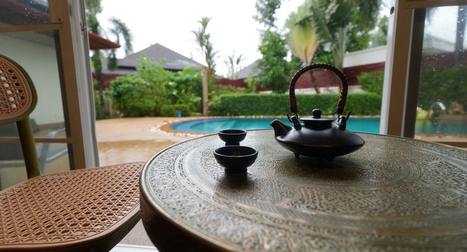 Villa en venta y en alquiler de 3 habitaciones en Mueang Phuket, Phuket