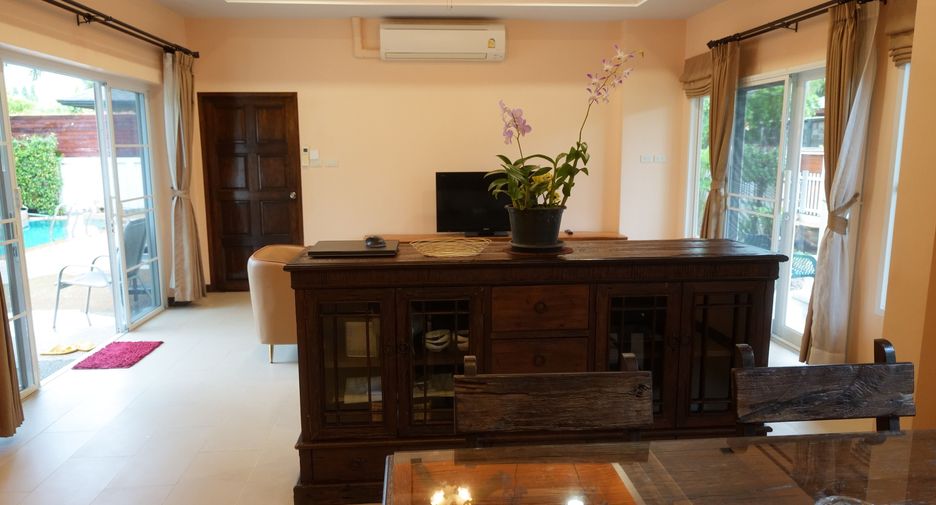 Villa en venta y en alquiler de 3 habitaciones en Mueang Phuket, Phuket