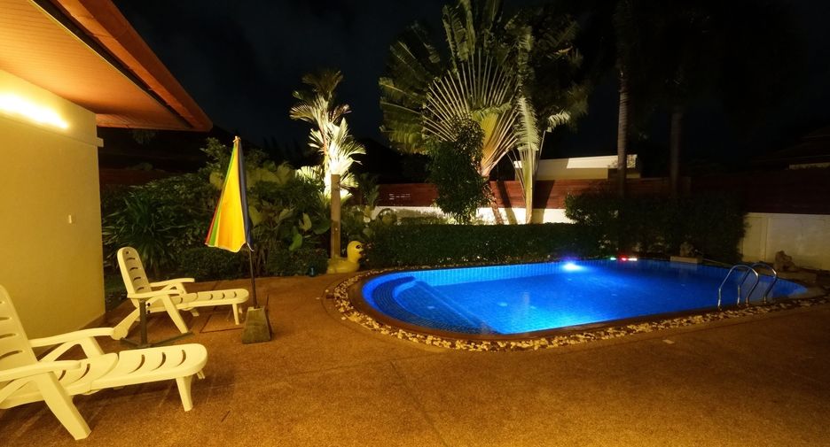 Villa en venta y en alquiler de 3 habitaciones en Mueang Phuket, Phuket