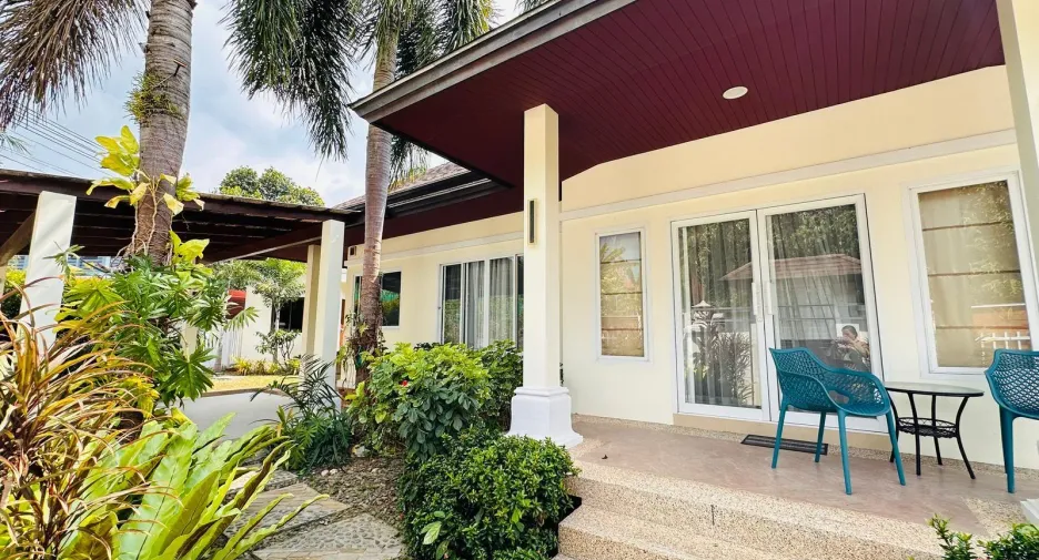 Villa en venta y en alquiler de 3 habitaciones en Mueang Phuket, Phuket