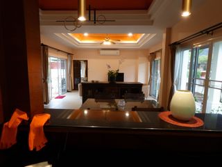 For sale and for rent 3 bedrooms villa in Mueang Phuket, Phuket