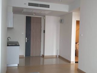 For rent 1 bed condo in Yan Nawa, Bangkok