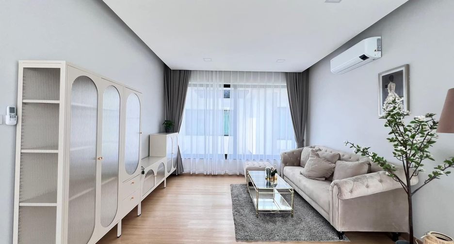 For sale and for rent 4 bedrooms villa in Mueang Chiang Mai, Chiang Mai
