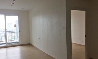 For sale 1 bed condo in Yan Nawa, Bangkok