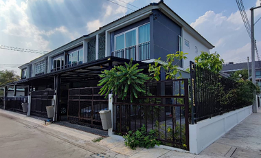 ให้เช่า 6 ห้องนอน ทาวน์เฮ้าส์ ใน เมืองเชียงใหม่, เชียงใหม่