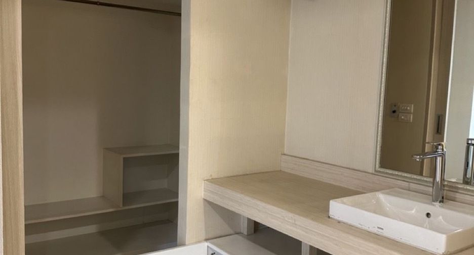 For rent office in Mueang Chiang Mai, Chiang Mai