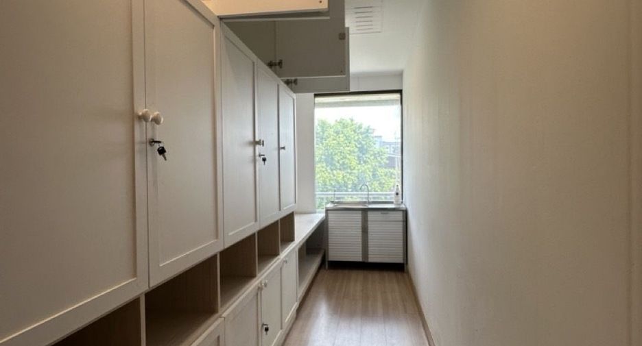 For rent office in Mueang Chiang Mai, Chiang Mai