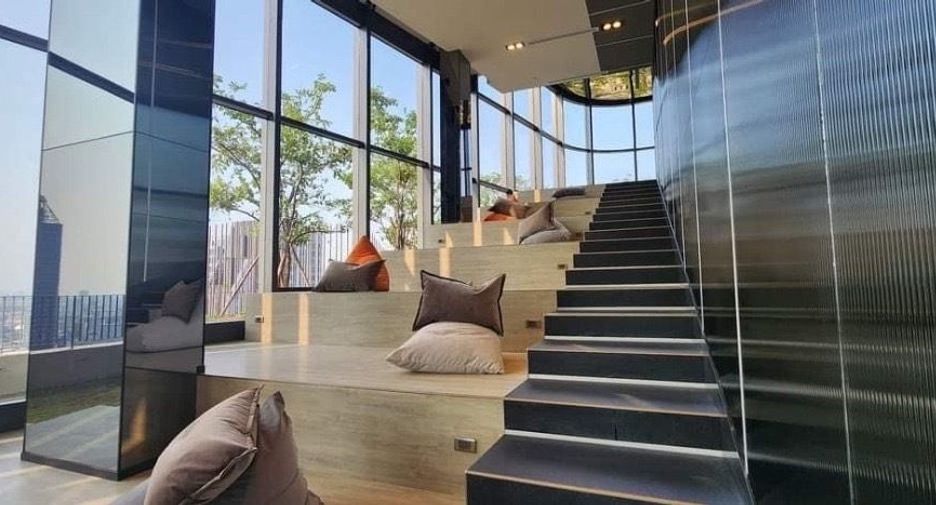 For rent 1 bed condo in Bang Rak, Bangkok