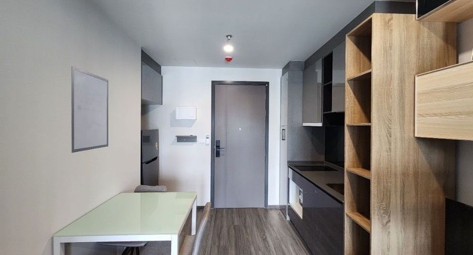 For rent 1 bed condo in Bang Rak, Bangkok