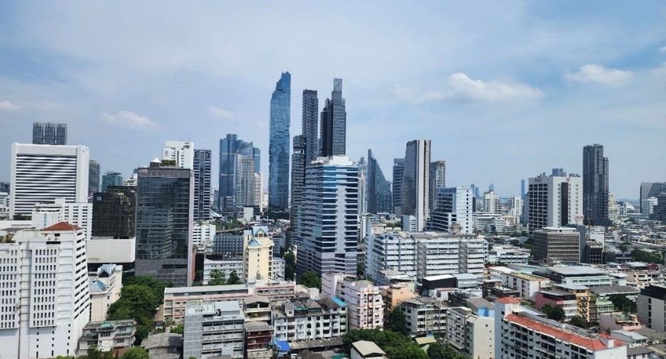 For rent 1 bed condo in Bang Rak, Bangkok