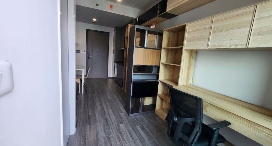 For rent 1 bed condo in Bang Rak, Bangkok
