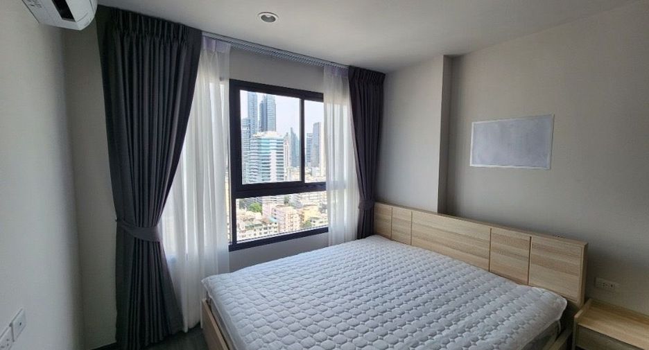 For rent 1 bed condo in Bang Rak, Bangkok
