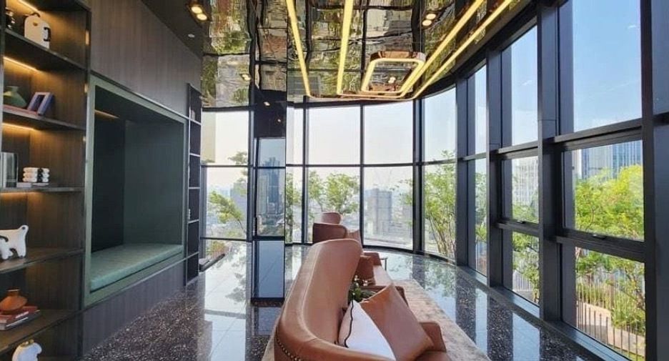 For rent 1 bed condo in Bang Rak, Bangkok
