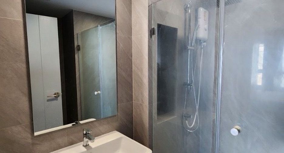 For rent 1 bed condo in Bang Rak, Bangkok