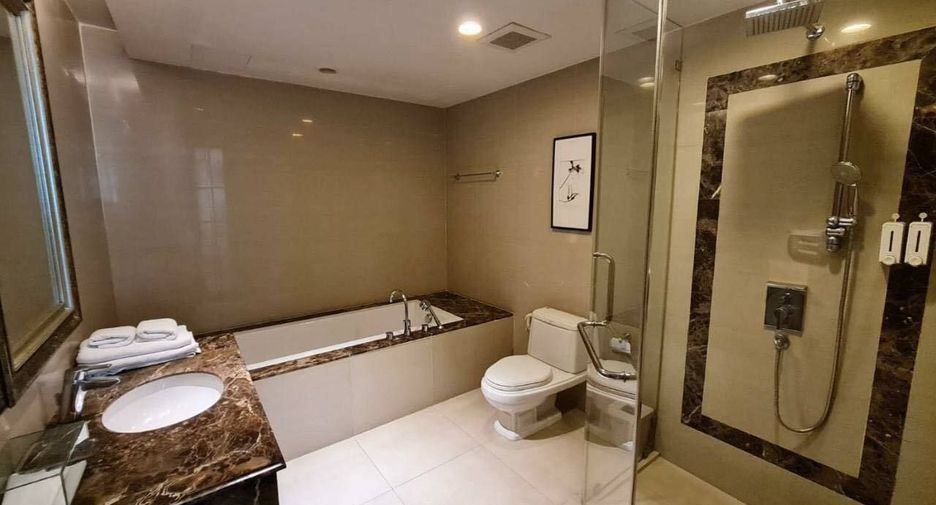 Wohnung zur Miete mit 2 Zimmer in Watthana, Bangkok