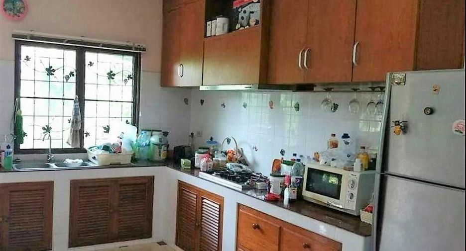 Haus zum Kauf mit 5 Zimmer in San Pa Tong, Chiang Mai
