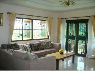 For sale 5 bedrooms house in San Pa Tong, Chiang Mai