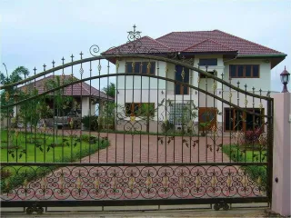 For sale 5 bedrooms house in San Pa Tong, Chiang Mai