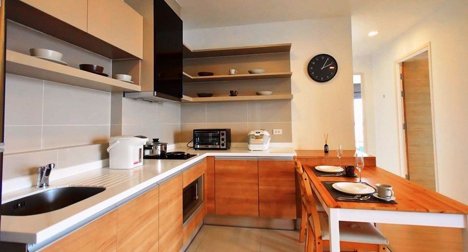 For sale 2 bedrooms condo in Phra Khanong, Bangkok