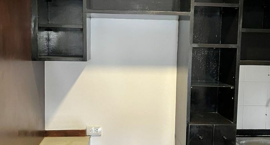 Wohnung zur Miete mit 2 Zimmer in Watthana, Bangkok