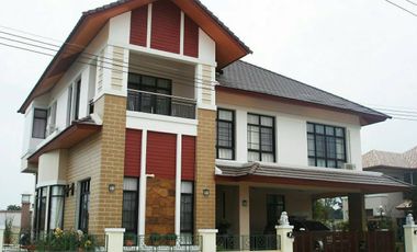 For sale 4 bedrooms house in Mueang Chiang Mai, Chiang Mai