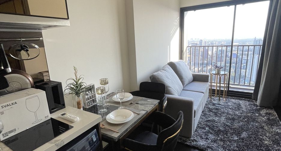For rent 1 bed condo in Watthana, Bangkok