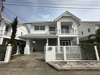 For Rent 3 Bedroom House In San Kamphaeng, Chiang Mai