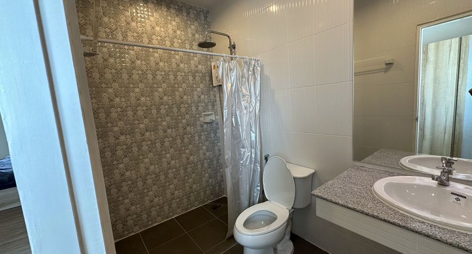 For rent 3 bedrooms house in San Kamphaeng, Chiang Mai